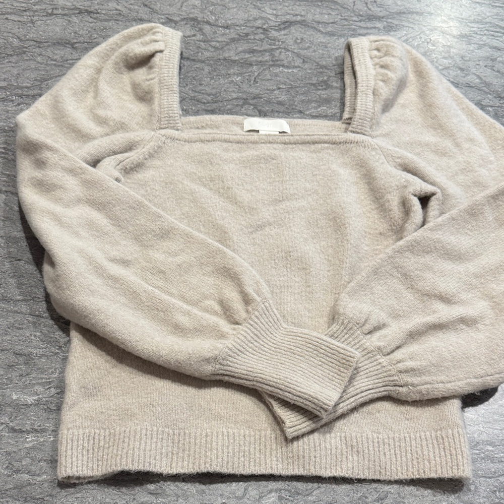 H&M Off-the-Shoulder Beige Sweater